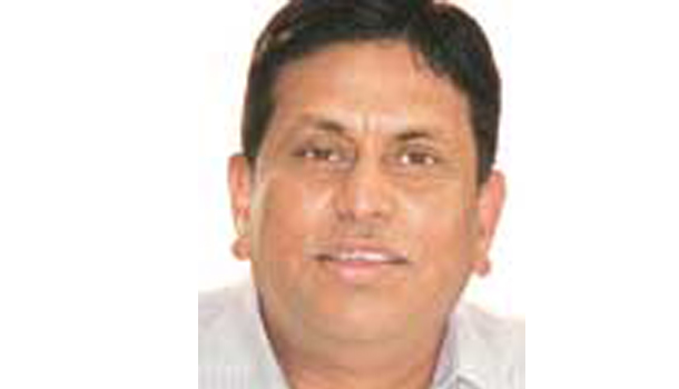 "When you make good kachoris, people will buy them. You don't need to market it" - Exclusive Hangout with Prof.Ravichandran - Director of IIM Indore