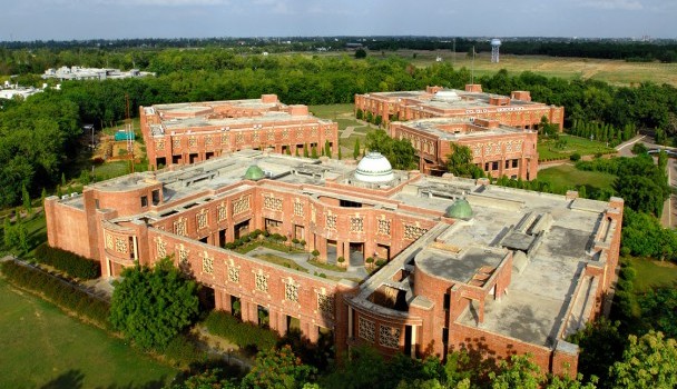 Final Placements : IIM Lucknow - Class of 2013