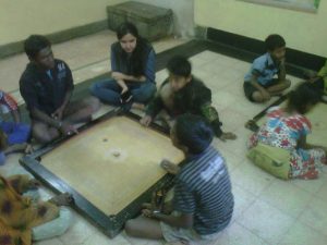 Railwayplatformchildren_insideiim-iift-carrom