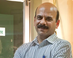 "Just call for blood", Interview with Khushroo Poacha, Founder - Indianblooddonors.com