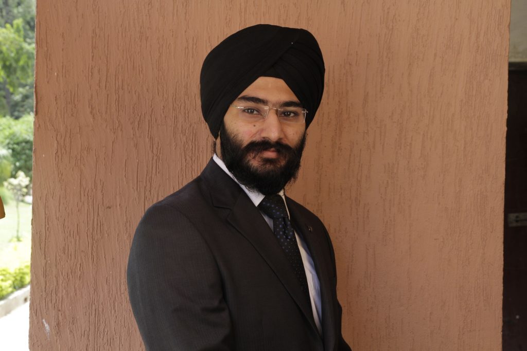 'I Need Atleast 6 Hours Of Sleep To Function Properly' - Avneet Pal Singh - First Year Topper, IIM Ranchi