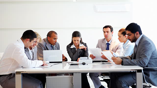 GD Monday - 'Valentine's Day Is A Waste Of Money' - Week 9