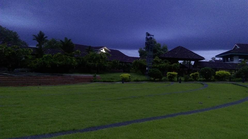 "Northern Sky" - Vishaal From IIM Kozhikode Muses About Campus Life