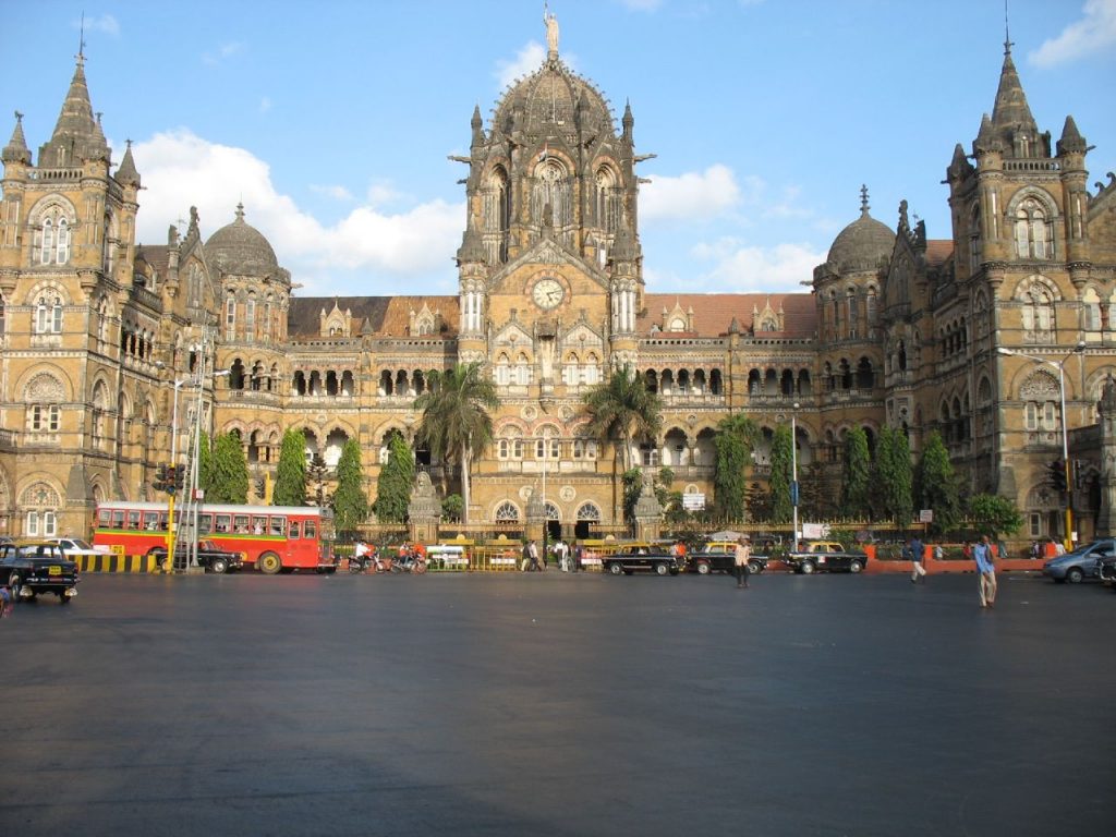 3 Things Mumbai Teaches You And 1 Thing It Doesn't - Pooja, TISS Mumbai