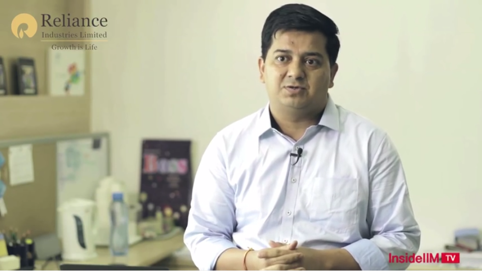 How To Make Your Resume - Summertime Madness Ep #1 - Reliance and InsideIIM