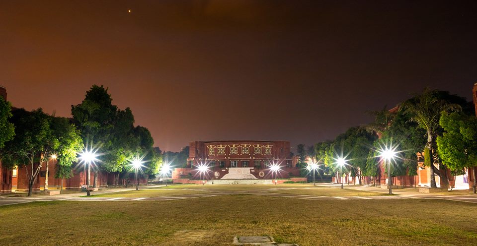 Not A Fresher's Journey To IIM Lucknow - The Highway To Hel(L)