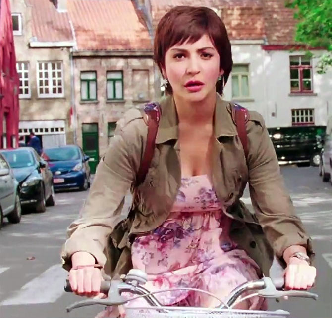 Scholarships To Study Abroad For MBA Students - Part 1