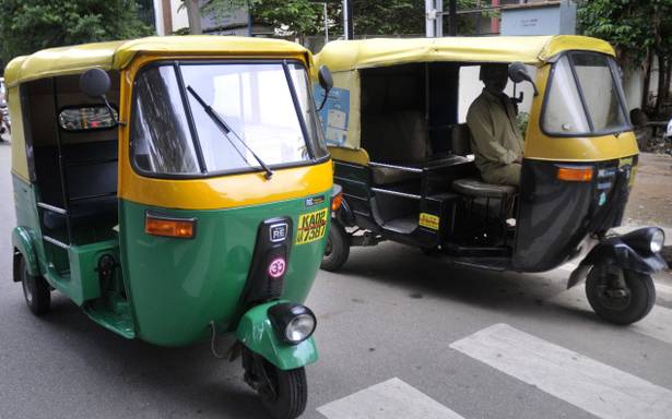 On Autowalla Who Earns 13 Lakhs A Year, His Life Choices And Some Small Talk