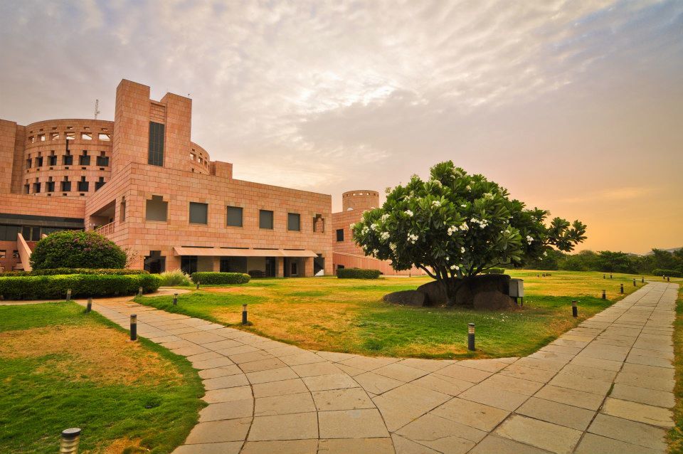 The Young Leaders' Programme Of The Indian School Of Business