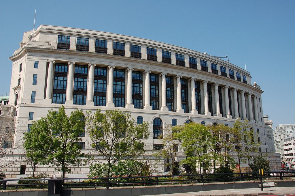 Alumni Report - Consumer Goods - 2019