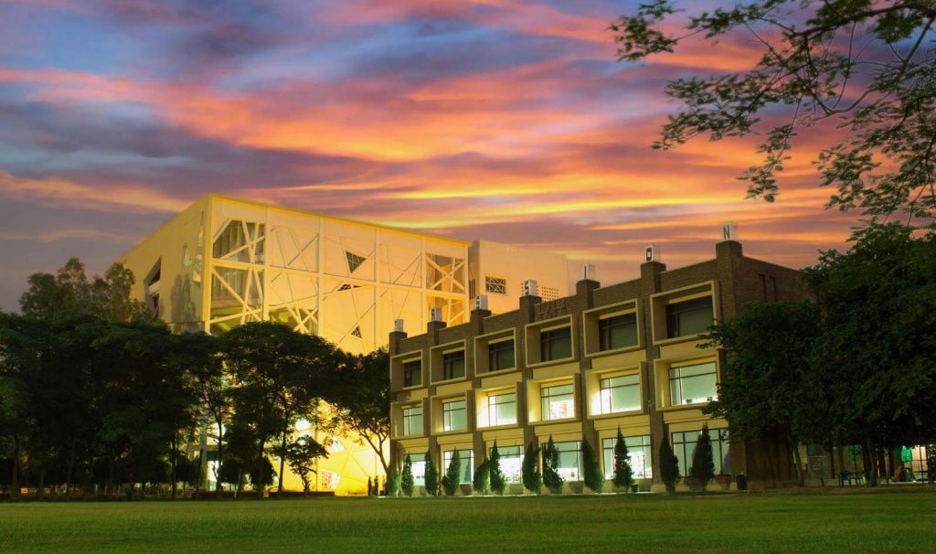 IMT Ghaziabad Placement 2022 - Significant Increase In Average, Median Salary