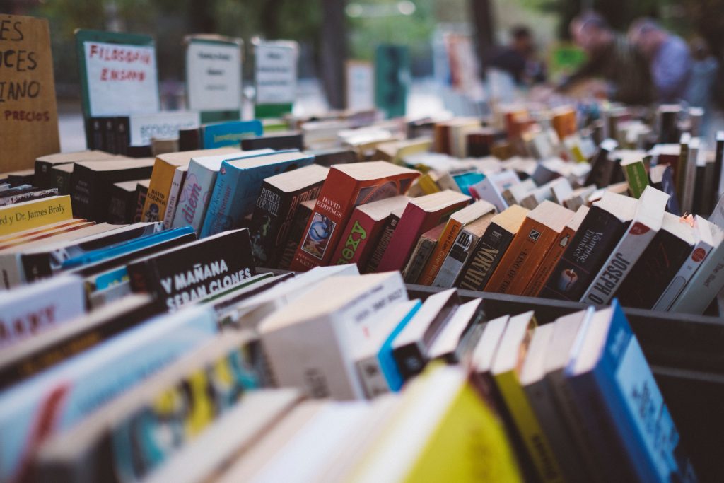 25 Must-Read Books For MBA Professionals | Recommended By MBA Students & Alumni