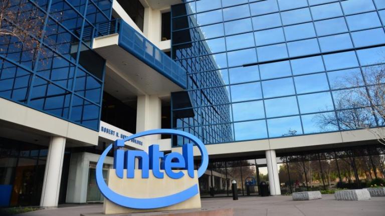inside-intel-inside-summer-internship-experience-at-intel-insideiim
