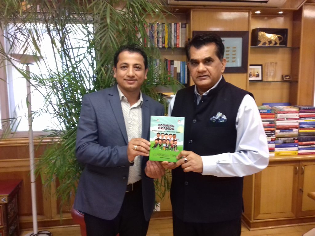 A Journey Of A Small Town Boy To XLRI Jamshedpur To A Published Author - Harsh Pamnani, Author Of 'Booming Brands'