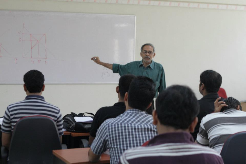 Saumen Majumdar Is InsideIIM’s Professor Of The Year At IIM Trichy - Here’s Why Students Love Him