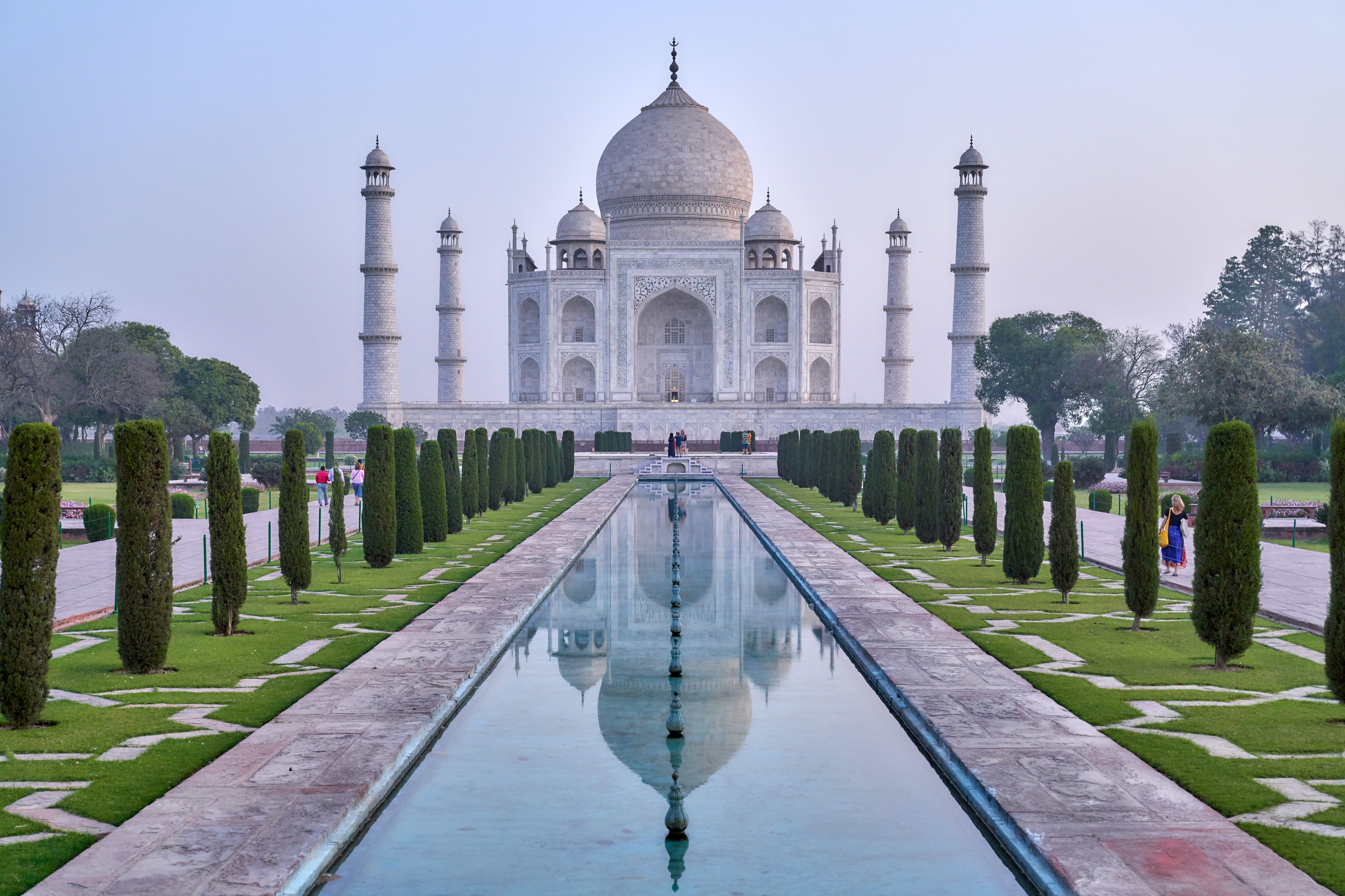Think Like A Consultant - Can You Solve This Case Interview Problem About The Taj Mahal?