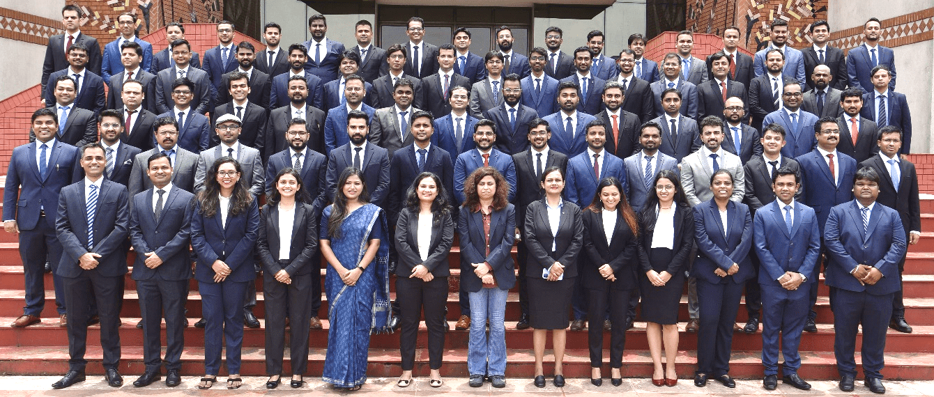 MBAEx Class of 2024 with Chairperson Prof. Pragyan Rath