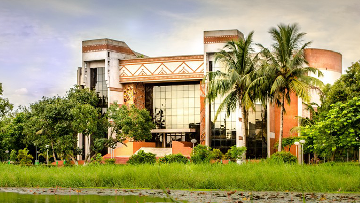 I Wrote 240 Mock Tests Over 3 CAT Attempts | Journey To IIM C. Ft. Harshvardhan Shewakramani, 99.81%ile, IIM C' 27